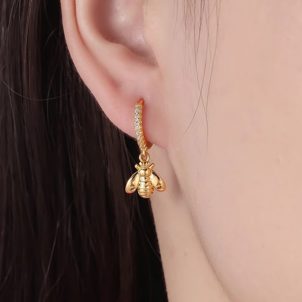 today deal Bee Earrings - Gift- Jewelry Gold Minimalist Earrings - Fashion - Picture 4 of 9